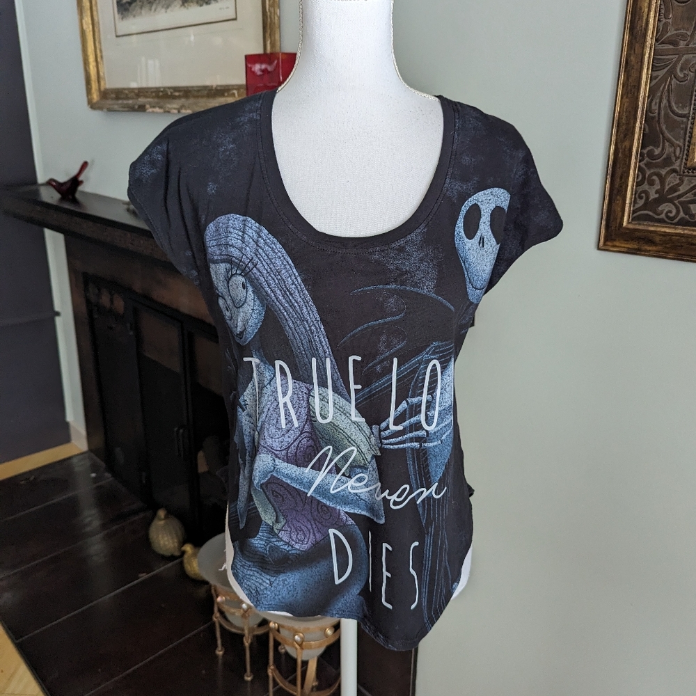 Disney Wmns M Crop Tee Black Nightmare Before Christmas True Love Never Dies 107